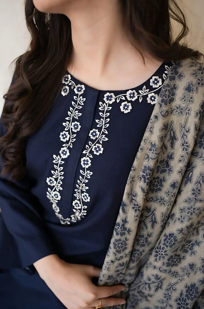 Lawn Embroidered 3Piece D-019