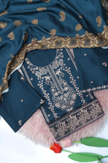 Izel front back embroidery 3pc