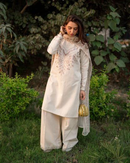 Cream jora 3 piece