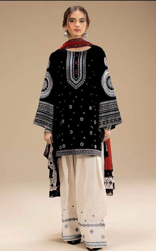 Lawn Embroidered 3Piece D-002