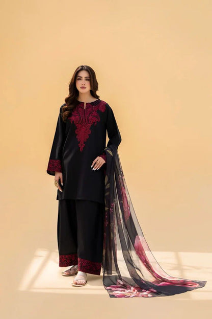 Lawn Embroidered 3Piece D-021
