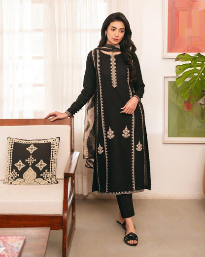 Lawn Embroidered 3Piece D-002