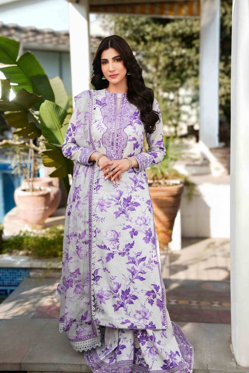 Aneela's Lawn Embroidered 3Piece D-01